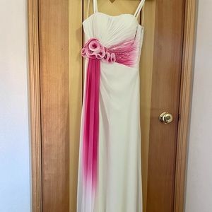 White and Pink Ombré Prom Dress (la femme)
